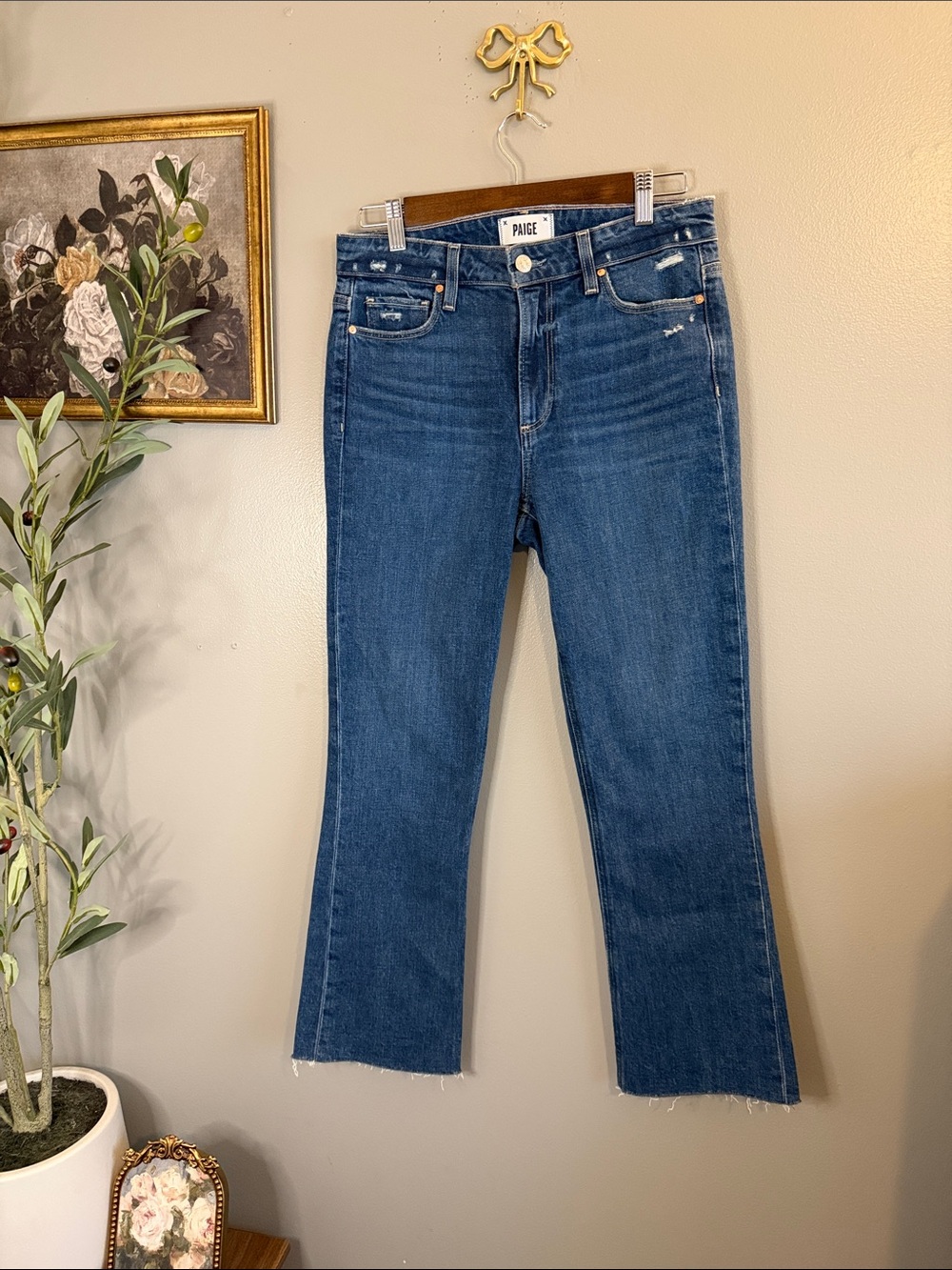 PAIGE Colette Crop Flare Jeans Womens 27 Blue Distressed Raw Hem High Rise - Picture 2 of 8